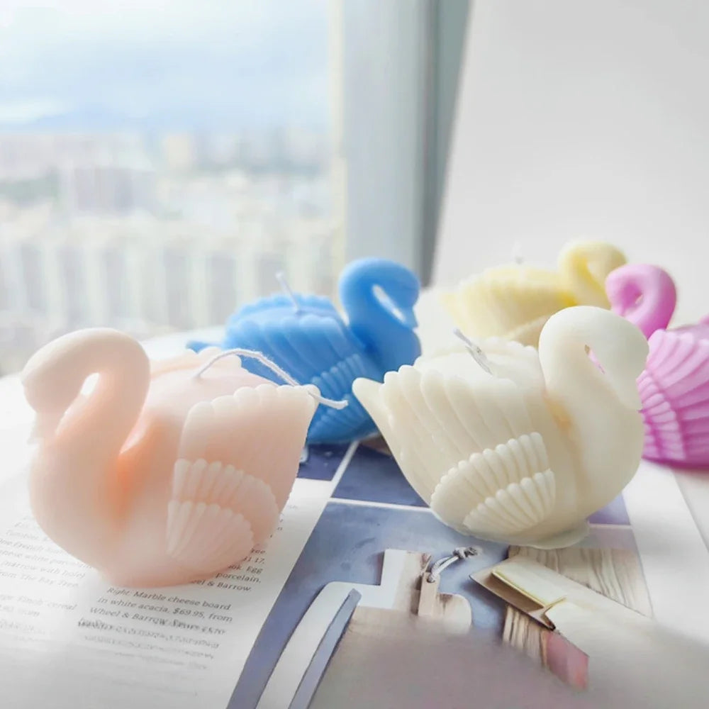 Beautiful Swan-Shaped Silicone Candle/Soap Molds