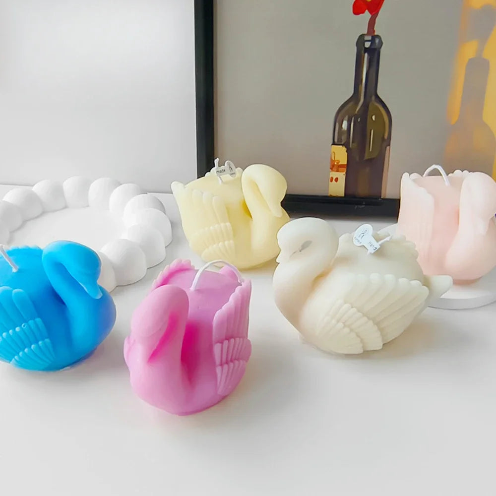 Beautiful Swan-Shaped Silicone Candle/Soap Molds